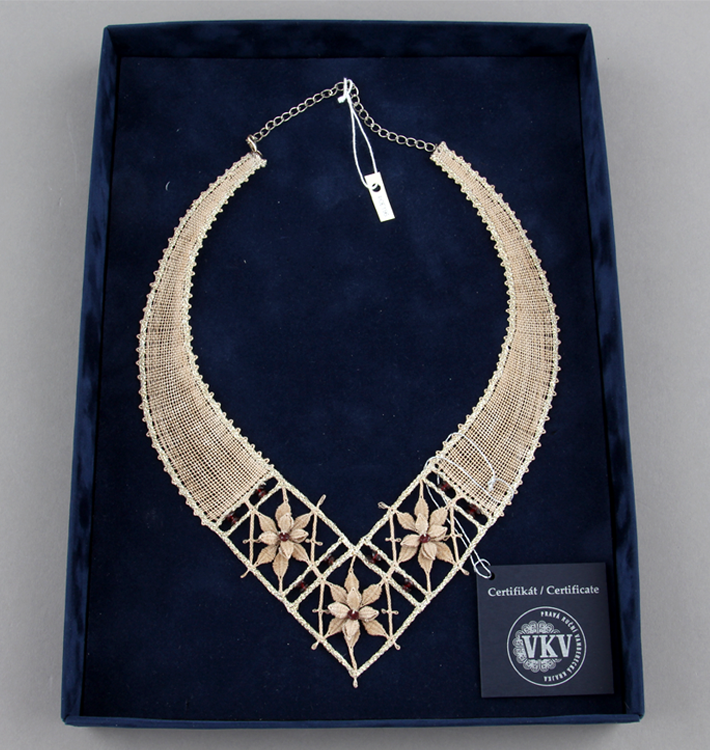 보빈레이스 목걸이 Bobbin-lace necklace