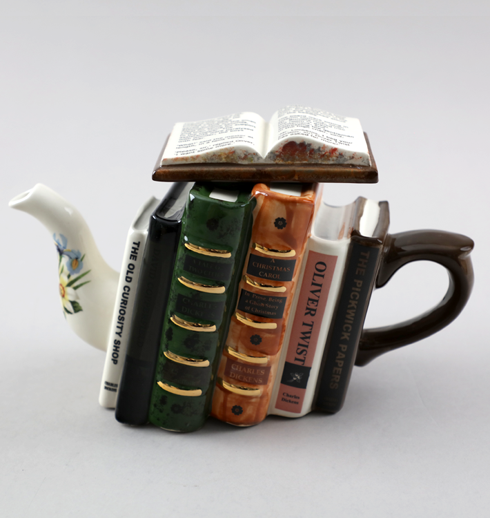 찰스 디킨스 책 모형 주전자