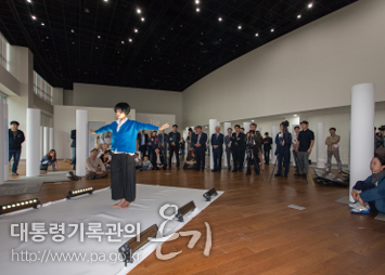 <개막식-미디어 퍼포먼스>