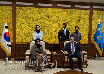 UAE 샤르자 기록관 대표단, 대통령기록전시관 견학-2